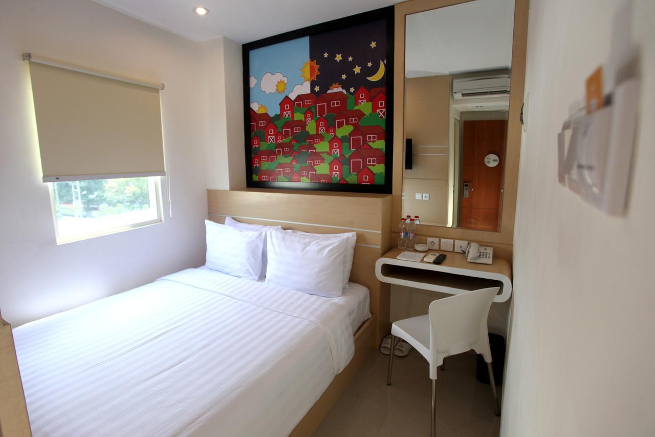 Nite&Day Surabaya - Gunungsari Hotel Bagian luar foto