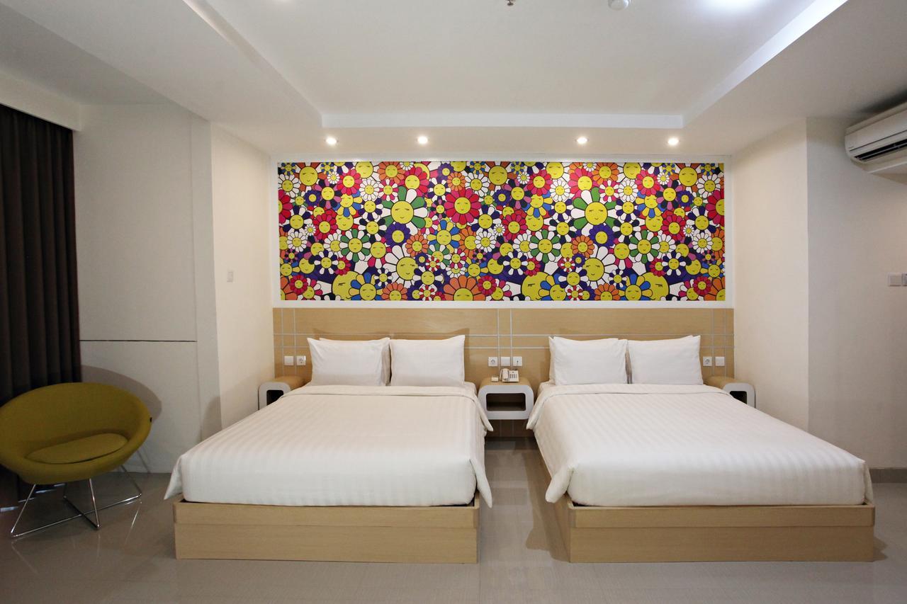 Nite&Day Surabaya - Gunungsari Hotel Bagian luar foto