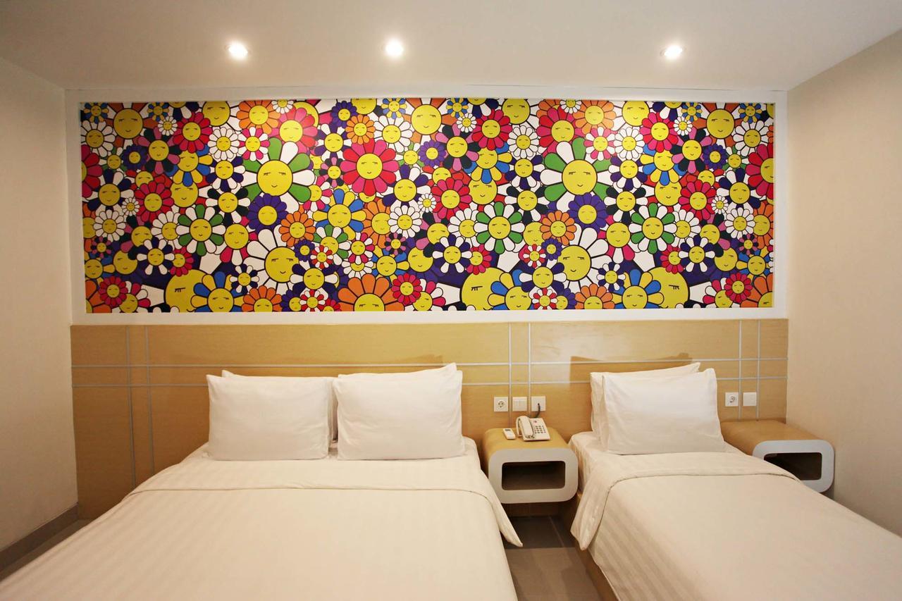 Nite&Day Surabaya - Gunungsari Hotel Bagian luar foto
